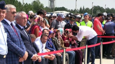 bombali saldiri - Şehit asker eşi ve bebeğinin cenazeleri Kayseri Havalimanı'na getirildi  Videosu