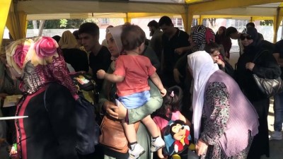 suriye - Suriyeliler bayram için ülkelerine gitmeye başladı - GAZİANTEP  Videosu