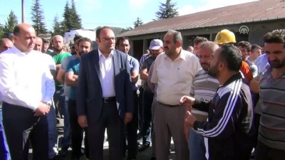 is sagligi - İşvereni protesto etmek için çatıya çıktılar - AMASYA  Videosu