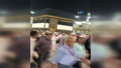 polis mudahale -  - Kabe-i Şerif'in Kapısını Açmak İsteyen Şahıs Tutuklandı  Videosu