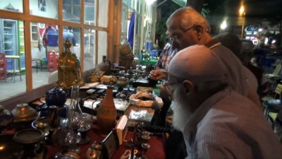 bakir isleme -  Koleksiyonerlerin gözdesi Burdur'daki pazar mezatı  Videosu