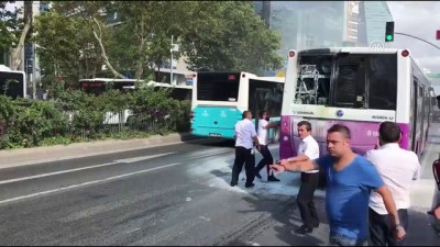 halk otobusu - Seyir halindeki özel halk otobüsünde yangın - İSTANBUL  Videosu