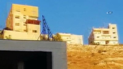bomba duzenegi -  - Ürdün'de güvenlik güçlerinin teröristlere düzenlediği baskın sırasında bir bina çöktü Videosu