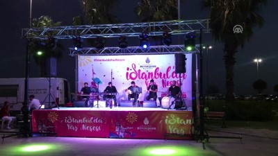 rock - Burak Ahıskalı'dan 'İstanbul'da Yaz Neşesi' konseri - İSTANBUL Videosu