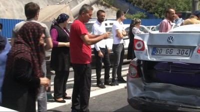 direksiyon -  FSM Köprüsü girişinde 4 araç birbirine girdi: 4 yaralı  Videosu