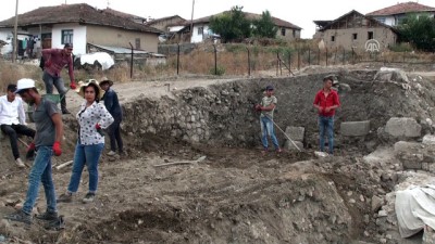 kamulastirma - Sebastapolis'in hamamı ortaya çıkarıldı - TOKAT  Videosu