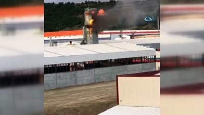 fabrika -  Tosya Organize Sanayinde yangın Videosu