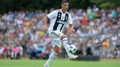yildiz futbolcu - Ronaldo Juventus'taki ilk golünü attı Videosu