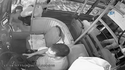 belediye otobusu -  Başkan Erkoç belediye otobüsünü böyle denetledi  Videosu