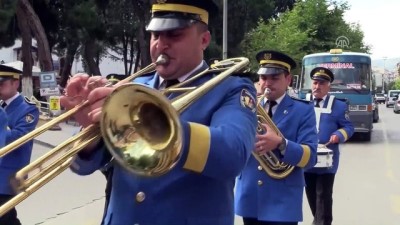 tarihi saat kulesi - Belediye bandosunun 65 yıllık geleneği - AMASYA  Videosu