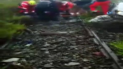 polis -  - İtalya'da Otoyol Köprüsü Çöktü: En Az 11 Ölü  Videosu