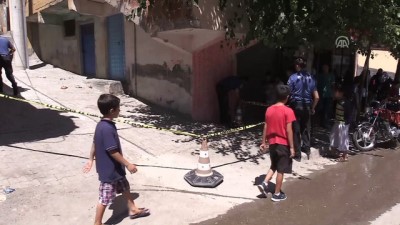 silahli kavga - Silahlı kavga: 4 yaralı - ŞANLIURFA  Videosu