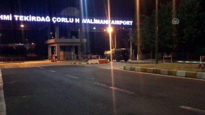 Yunan askerler ülkelerine dönmek üzere Çorlu Havaalanı'na geldi - ÇORLU 