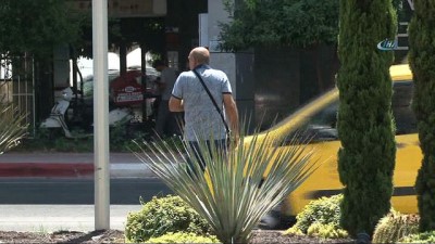 yasli kadin -  Az önce kaldırılan cenaze bile insanları 100 metrelik üst geçite yürütemedi  Videosu