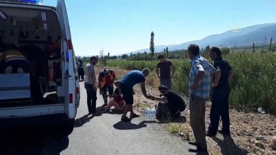 ticari arac - Sivas'ta trafik kazası: 6 yaralı Videosu