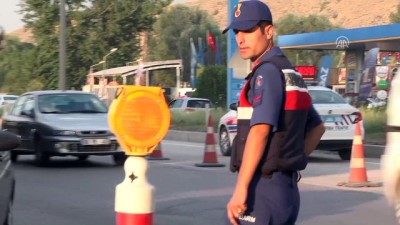 trafik guvenligi - Bayram tatilinde jandarmadan etkin denetim (1) - ANKARA  Videosu