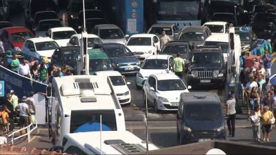 feribot iskelesi -  Çanakkale’de bayram tatili kuyruğu  Videosu