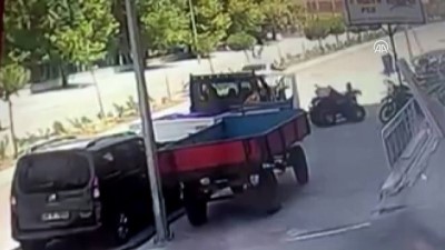 kamera - Denizli'de otomobilin çarptığı yaya öldü Videosu