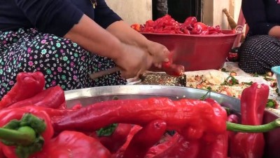 dogal urun - Ev hanımlarının kışlık hazırlama telaşı başladı - HATAY  Videosu