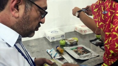 sabah kahvaltisi -  - Hacılar İçin Mekke’de Her Gün 45 Bin Kişilik Sıcak Yemek Hazırlanıyor Videosu