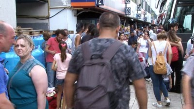 gard -  Otogarda bayram yoğunluğu devam ediyor  Videosu
