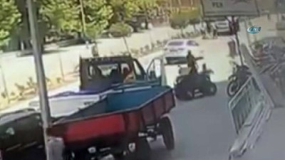  Otomobilin çarptığı yaşlı adam havada taklalar attı, o anlar kameralara böyle yansıdı 