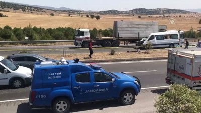 yolcu minibus - Minibüs tıra çarptı: 2 ölü, 12 yaralı (2) - KAHRAMANMARAŞ  Videosu