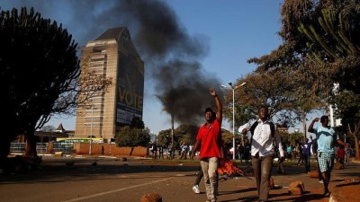 muhalifler - Zimbabve ordusu protestoculara karşı gerçek mermi kullandı  Videosu