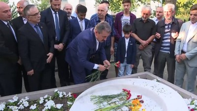 bayram namazi - BBP Genel Başkanı Mustafa Destici bayram namazını kıldı - ANKARA  Videosu