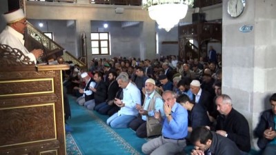 seytan taslama -  Kars'ta Bayram Namazı coşkuyla kılındı  Videosu