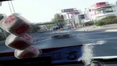 kamera -  Kurban etleriyle kamyon tepesinde selfie kamerada Videosu