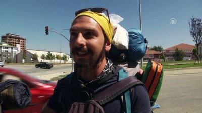 kisa mesafe - Bayram tatilinde otostopla Gürcistan'a gidiyorlar - KASTAMONU  Videosu