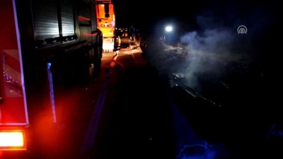 dere yatagi - Köprüden devrilen tır yandı: 1 ölü - SİVAS  Videosu