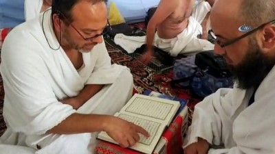  - Türk Hacılar Hac’da Kur'an-ı Kerim Okumayı Öğrendi 