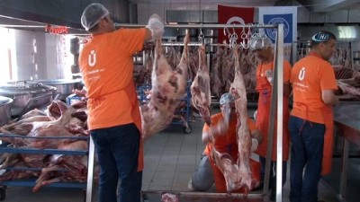 hayirseverler -  Üsküdar Belediyesi’nden 3 bin ihtiyaç sahibi aileye kurban eti  Videosu