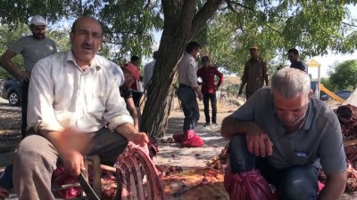 sabah namazi - Kurban bereketinin her evde yaşandığı köy - BİNGÖL  Videosu