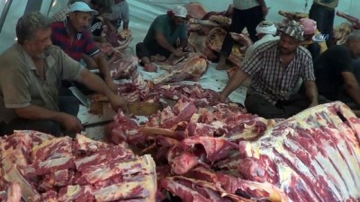 siginma -  Çadır kentte yaşayan Suriyelilere kurban eti dağıtıldı  Videosu