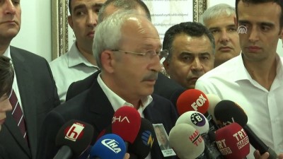 polis mudahale - Kılıçdaroğlu, gazeteci Baki Özilhan'ın cenaze törenine katıldı - ANKARA Videosu