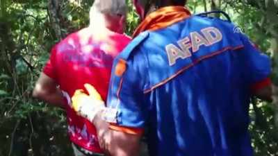 universite ogrencisi - Yamaç paraşütü sert iniş yaptı: 1 yaralı - BURSA  Videosu