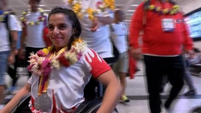 engelli sporcular -  - Avrupa rekoru kırarak şampiyon olan engelli sporcular yurda döndü Videosu