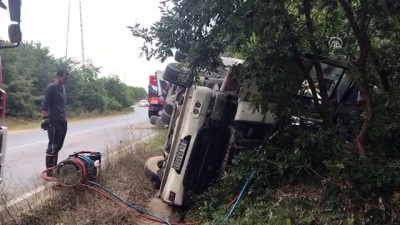saglik ekibi - Beykoz'da trafik kazası - İSTANBUL  Videosu