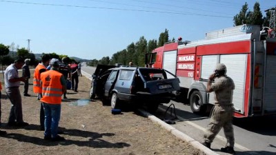  Tokat'ta otomobiller çarpıştı: 1 ölü, 3'ü çocuk 8 yaralı