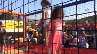  Bitlis’teki park açılışına çocuklardan yoğun ilgi 