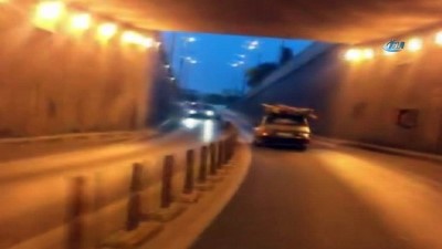 salar -  Otomobil üstünde odun sevkiyatı  Videosu