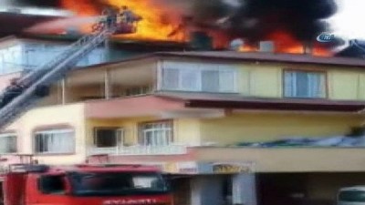 ilham -  Tokat'ta 3 katlı binanın çatısı alev alev yandı  Videosu