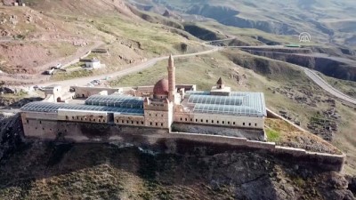 mimari - İshak Paşa Sarayı'na ilgi artıyor - AĞRI  Videosu