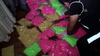 gizli bolme - Lüks araçlarla uyuşturucu sevkiyatı yapan şüpheliler yakalandı - İSTANBUL  Videosu