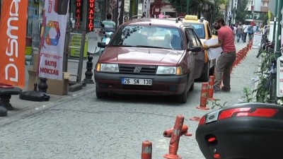 trafik polisi -  Park terörü ara sokaklarda geçiş hakkı vermiyor Videosu