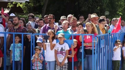 halk oyunlari - 30 Ağustos Zafer Bayramı - AĞRI/ERZİNCAN  Videosu