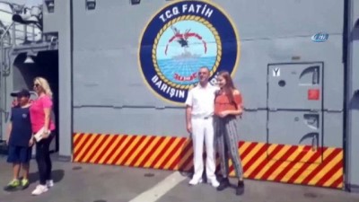 gemi personeli -  Büyük zaferin 96. yıl dönümünde Donanma Komutanlığı kapılarını vatandaşlara açtı  Videosu